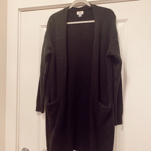 LAST CHANCE✨Old Navy Black Cardigan - Medium - Picture 2 of 3